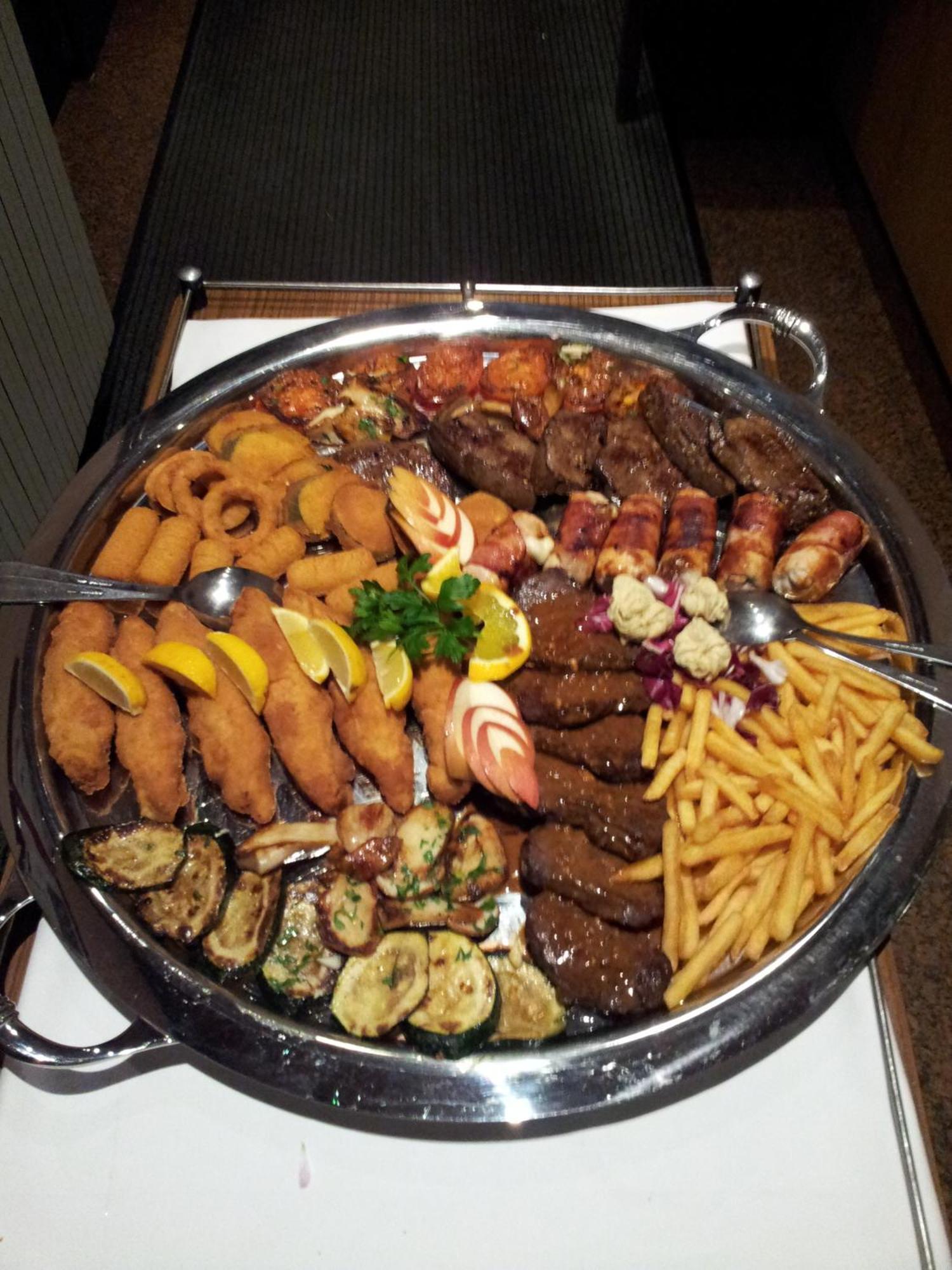 马里博尔 雅奈兹旅馆酒店 外观 照片